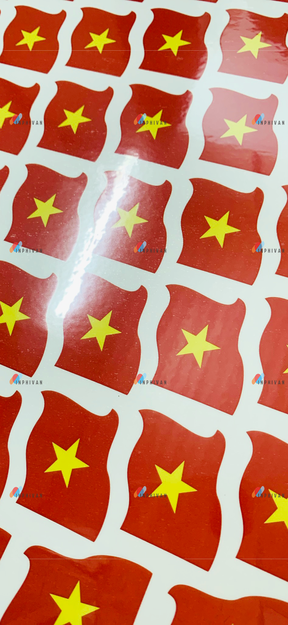xăm dán lá cờ việt nam